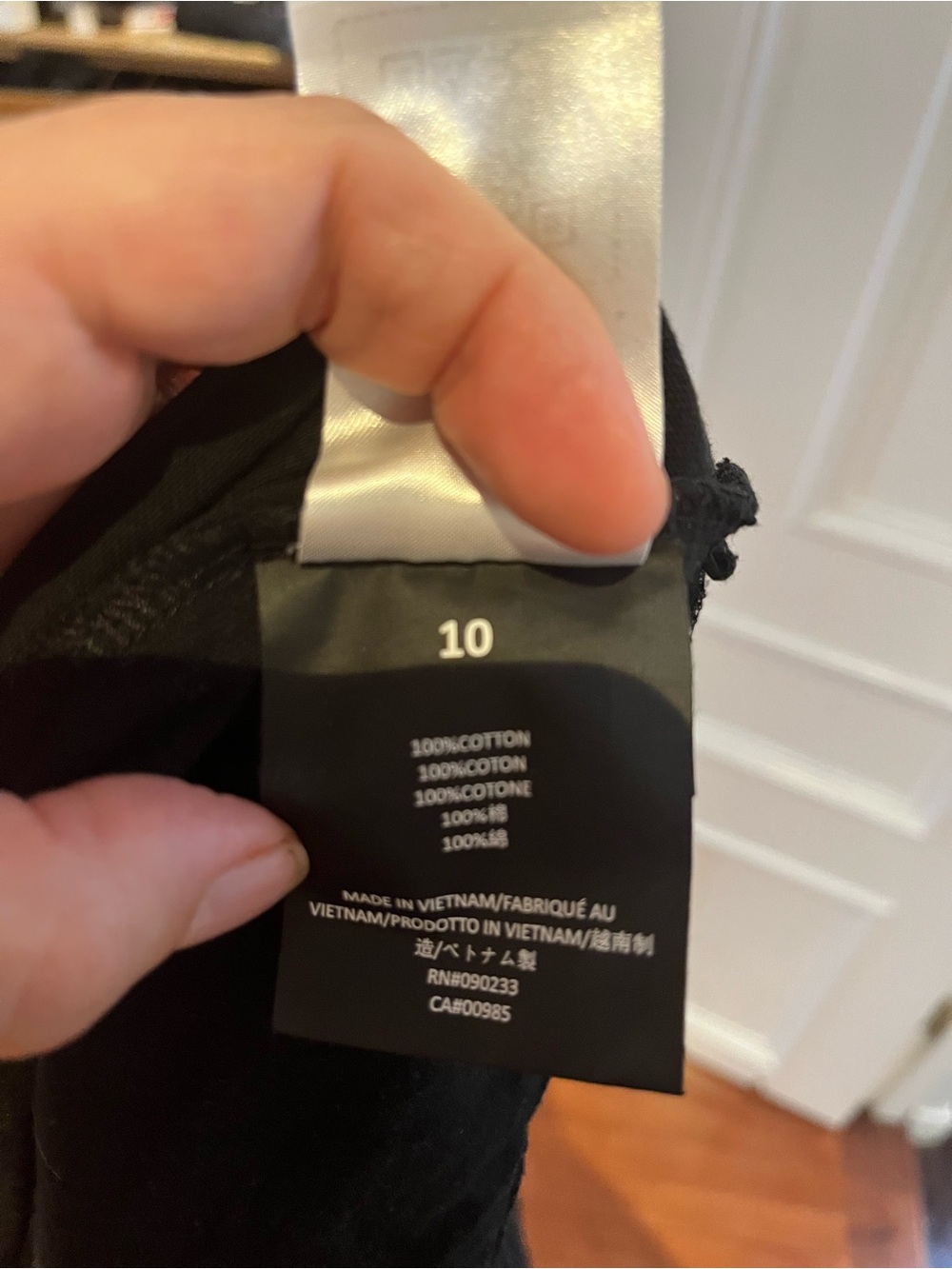 Authentic Essentials Fear of God Black Logo T-Shirt Youth Size 10 - Picture 4 of 4